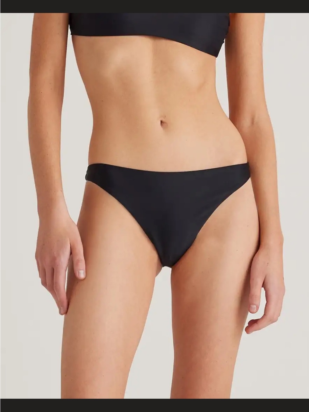 Classic Italian low-rise Bikini Bottom - Women Swim